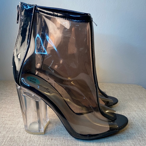 Qupid Clear Plastic/Lucite Booties - Picture 3 of 7